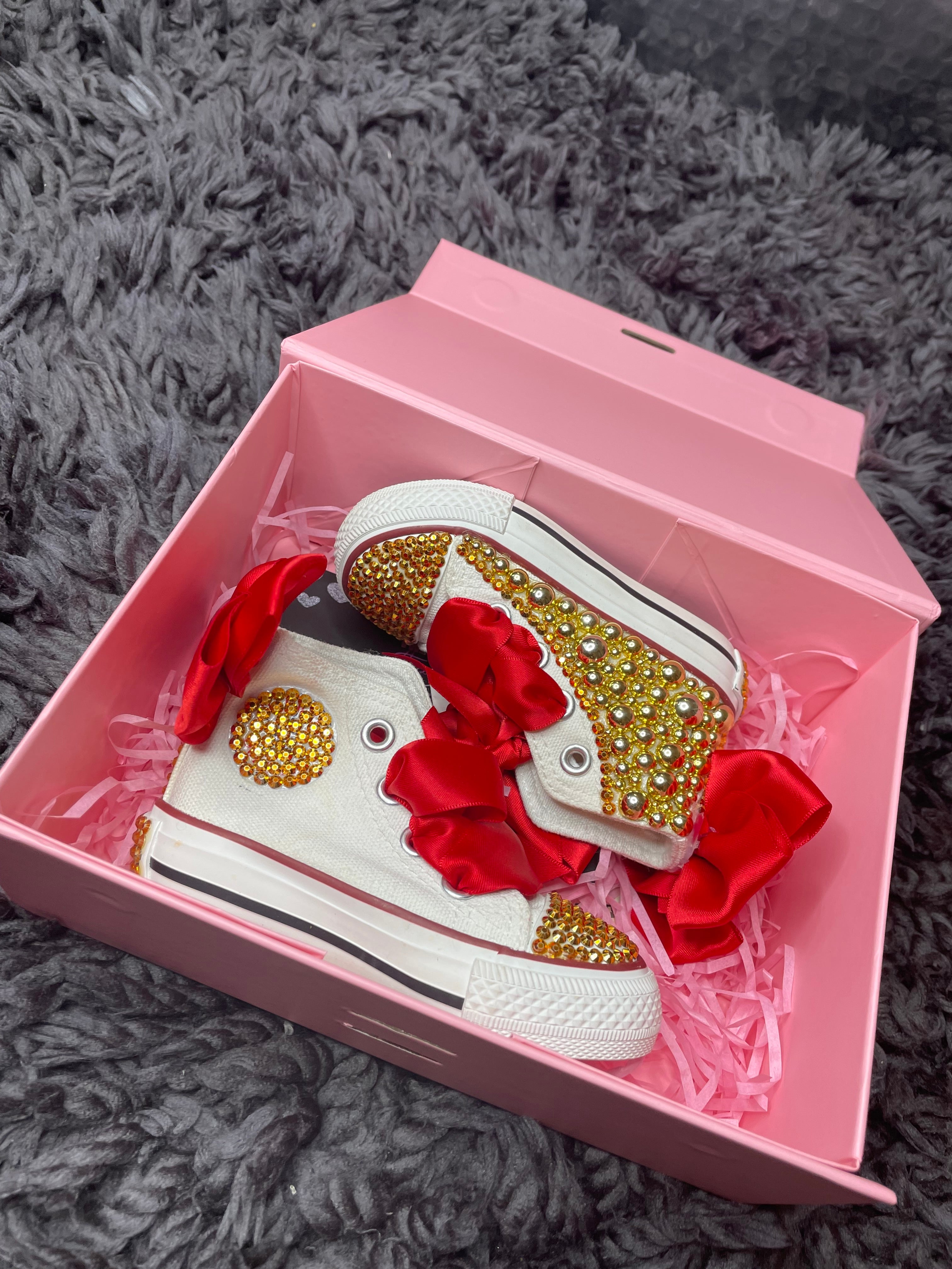 Gold And Red Pearl Shoes ❤️