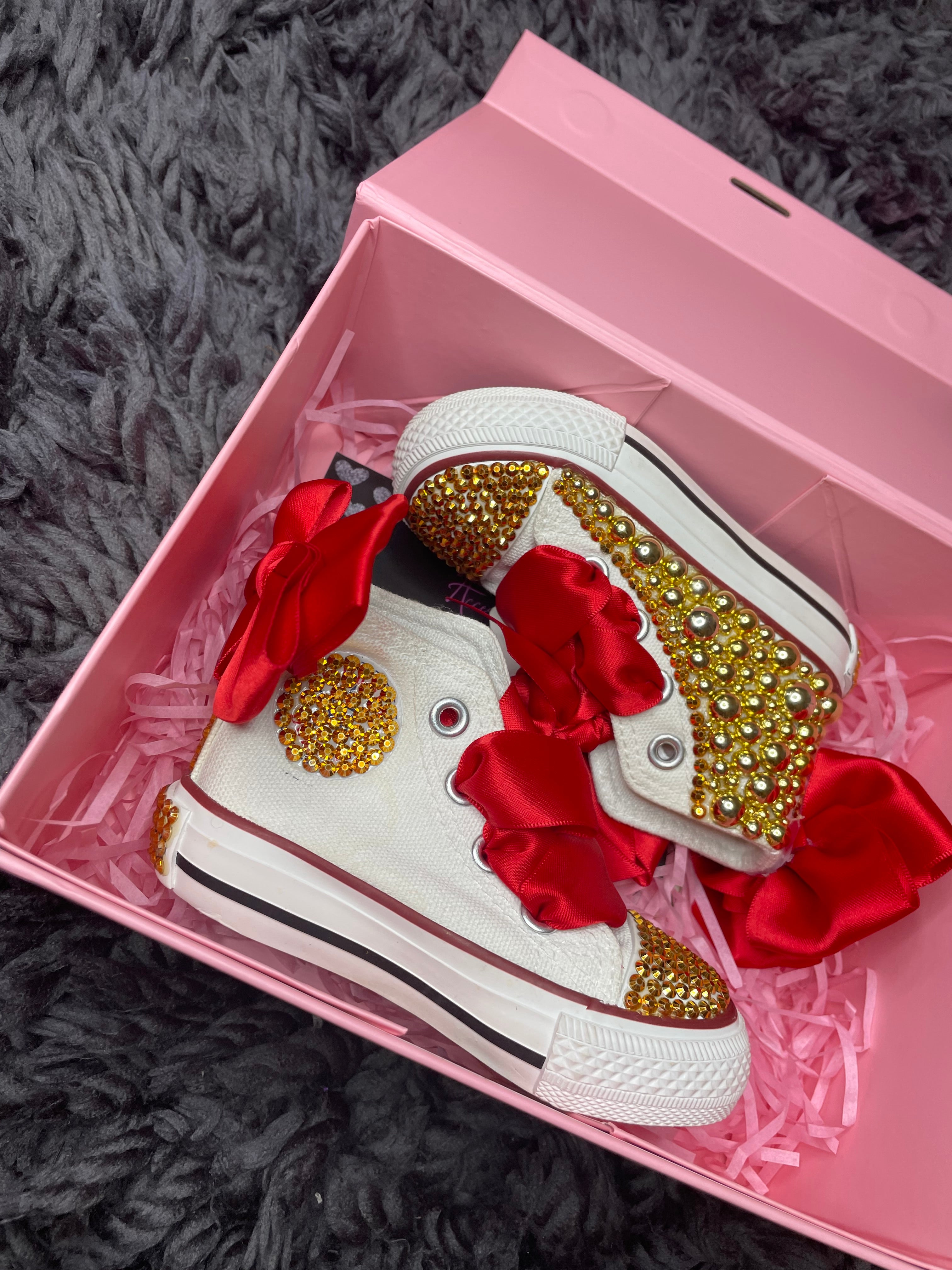 Gold And Red Pearl Shoes ❤️